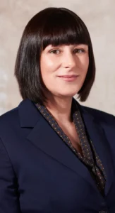 Business & Corporate Makeup by Waring Makeup - Ottawa Office Makeup Services Business professional with natural corporate makeup, styled by Waring Makeup, Ottawa Office Makeup Services.