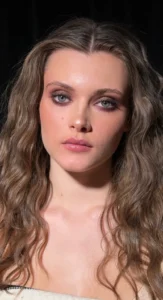 Full glam graduation makeup with a smoky eye and contoured look, styled by Waring Makeup, Ottawa Graduation Makeup Artist.